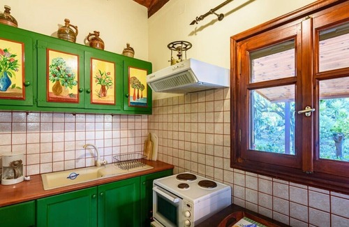 Aipeia Maison | The Fairytale House Seaside Retreat