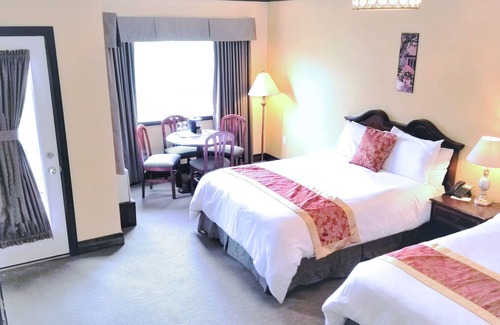 Walters Falls Hôtel | The Falls Inn - Walters Falls