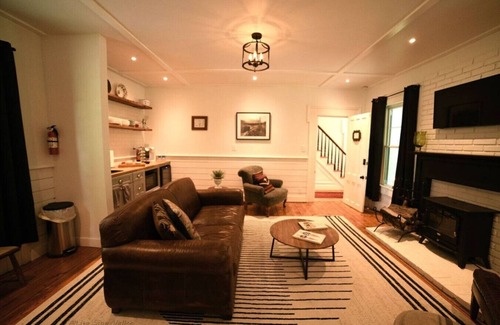 Altmar Autre | The Farmhouse Lodge.