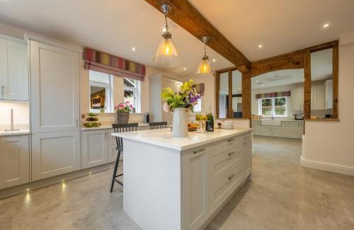 Pakenham Maison | The Farmhouse, Nether Hall Estate