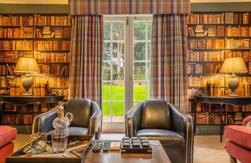 Pakenham Maison | The Farmhouse, Nether Hall Estate