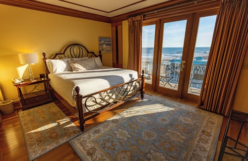 North End Hôtel | The Flanders Hotel