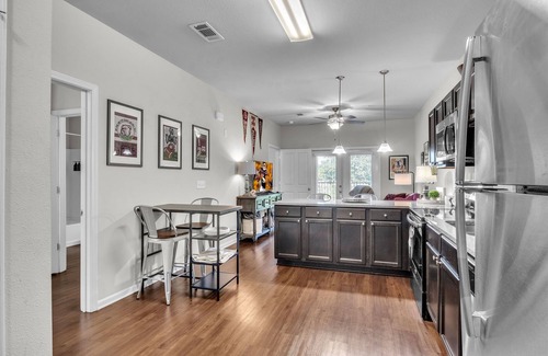 Starkville Appartement | The Flat by OneHometown Getaways