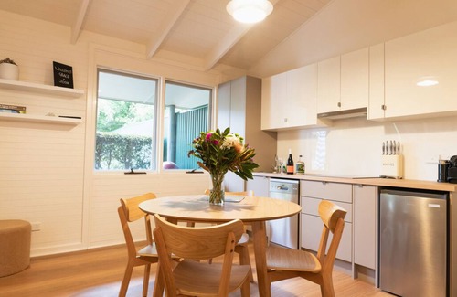 McLaren Flat Appartement | The Flat Nook Peaceful setting on a vineyard