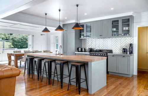 Pirinoa Maison | The Forest House, Martinborough