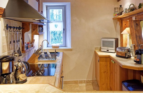 Riquewihr Appartement | Le Renard et les Raisins*****, Lieu historique & vue magnifique sur le vignoble.