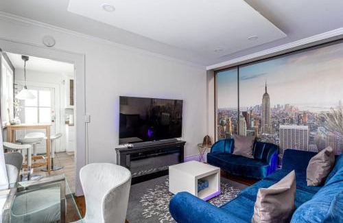 Cove - East Side - Shippan Maison | The Fred Deluxe 7 BR by I95 Train HarborVw Beach
