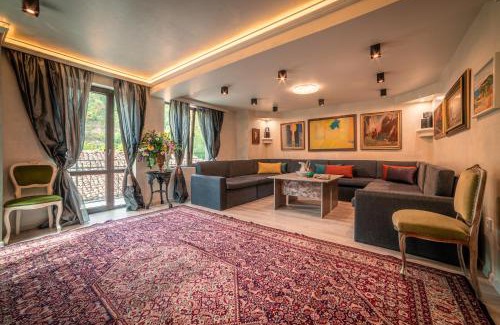 Veliko Tarnovo Maison | The Gallery Guest House - Garden and Garage
