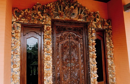 Lovina Villa | The Ganesha Heritage Villa - A Sanctuary of Culture, Peace & Style