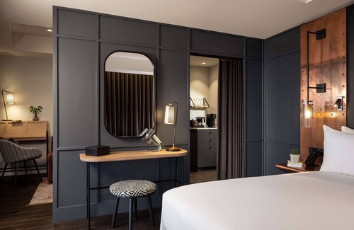Stratford Hôtel | The Gantry London, Curio Collection by Hilton