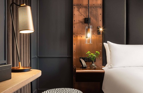 Stratford Hôtel | The Gantry London, Curio Collection by Hilton
