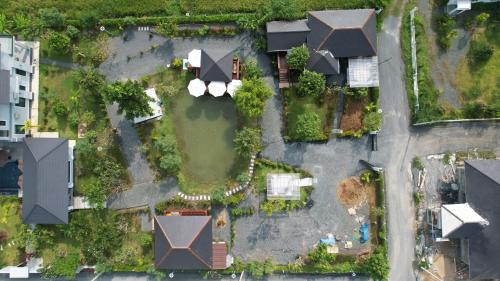 Luang Nuea Villa | The garden pool villa resort