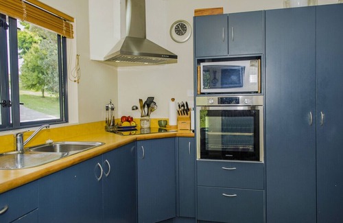 Onemana Cottage | The Gardener's Beach House - Maison de vacances Onemana