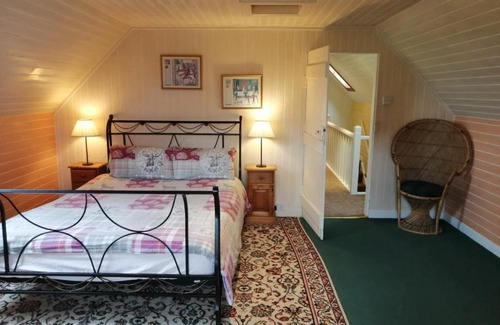 Biggar Maison | The Gardener's House