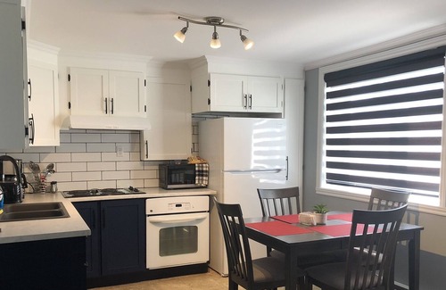 Gaspe Appartement | The Gaspé Bay villa near Forillion Park