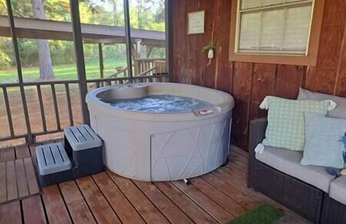 Karnack Maison | The Gator Den at Caddo Lake / Big Lake