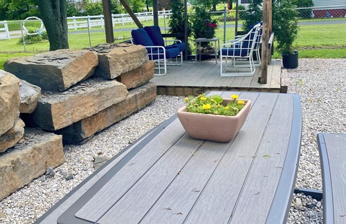 Poole Cabine | The Geneva Cabin