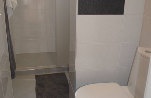 Lozenets Appartement | "Le véritable appartement à Lozenec" - 2 chambres + 1 k - tout neuf, très bien situé!