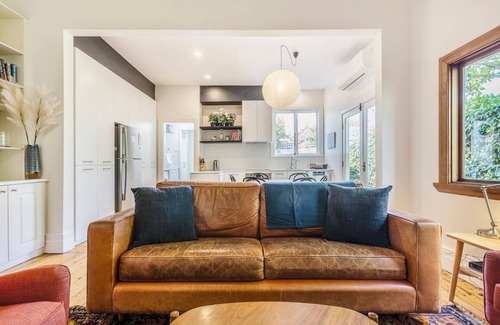 St Kilda Maison | The Georgian Classic Comfort in St Kildas Heart