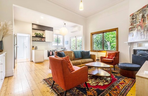 St Kilda Maison | The Georgian Classic Comfort in St Kildas Heart