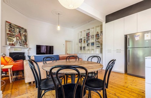 St Kilda Maison | The Georgian Classic Comfort in St Kildas Heart