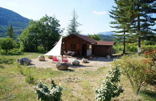 Chateauneuf-de-Bordette Chalet De Ski | The Gite Chalet - Independent Holiday Home