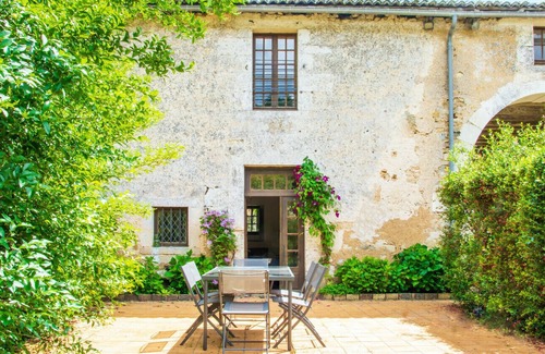 Beruges Maison | Le Gîte de l'Abbaye du Pin
