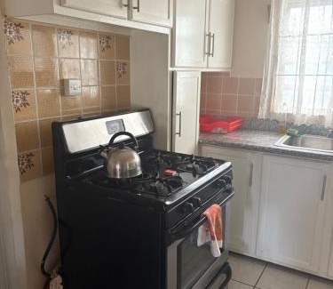 Basseterre Appartement | The Glasford Nook