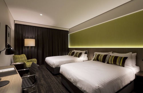 Eight Mile Plains Hôtel | The Glen Hotel & Suites
