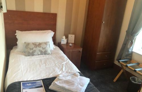 Gosforth Maison | The Globe Inn