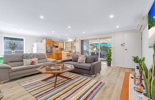 Basin View Maison | The Goddess of Wine Retreat with 3pm Checkout