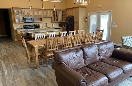 Ellicottville Maison | The Gorgeous Newly Built Chateau Merlot in the village #RENTAL2022-00002