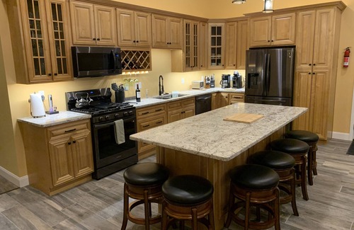 Ellicottville Maison | The Gorgeous Newly Built Chateau Merlot in the village #RENTAL2022-00002