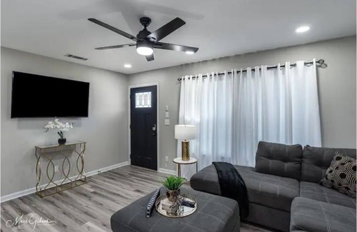 Shreveport Maison | The Graceful Escape