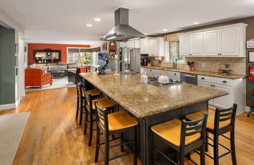 Three Tree Point Maison | The Grand 5K! Near Ocean, Airpt
