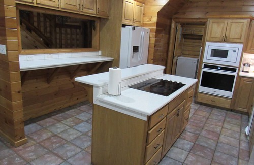 Shreveport Cabine | The Grand Lodge at Gavel Falls Campground