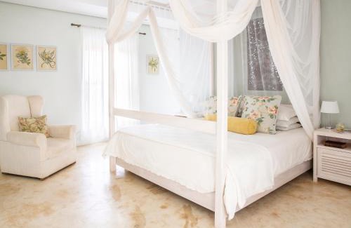 McGregor Maison | The Grand Marigold
