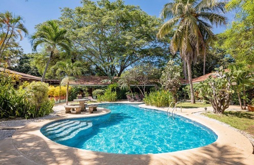 Palm Beach Estates Maison | The Grateful Hotel