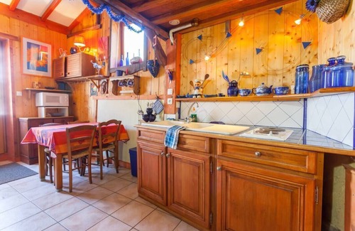 Yzeron Cottage | Le gîte Vert et sa double terrasse