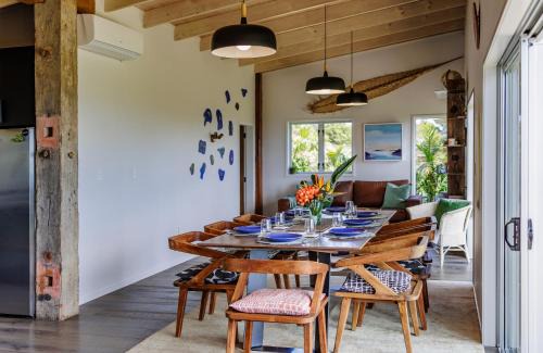 Wainui Maison | The Green House - Bay of Islands Holiday Home