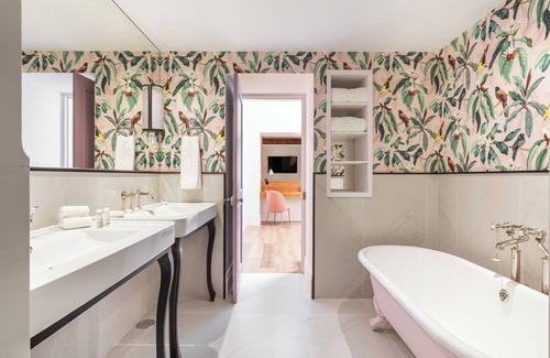 Alvito Maison | The Green House by Santiago de Alfama