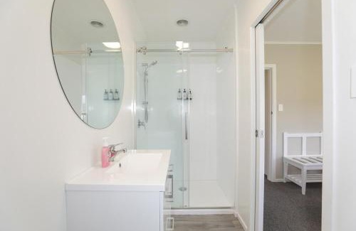 Rotorua Maison | The Greenkeepers Cottage