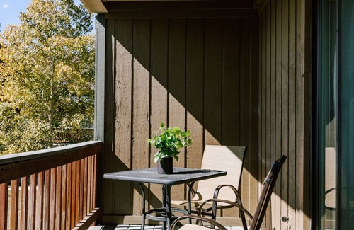 Wildernest Copropriété | Le Grizzly Den (2 BR Wildernest)