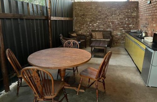 Potchefstroom Chalet De Ski | The Grove