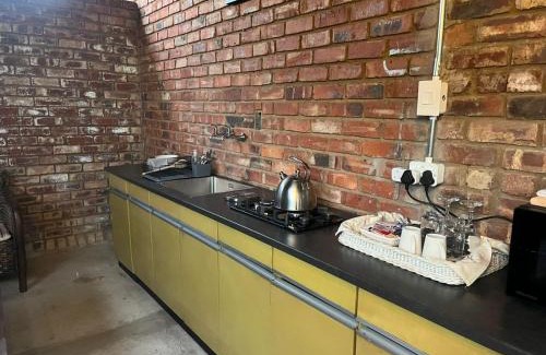 Potchefstroom Chalet De Ski | The Grove