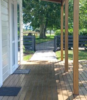 Te Teko Maison | THE GUEST HOUSE - Awakeri modern country cottage