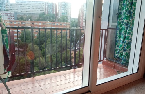 Ciutat Meridiana Appartement | The GuestHouse of Baron's Tower