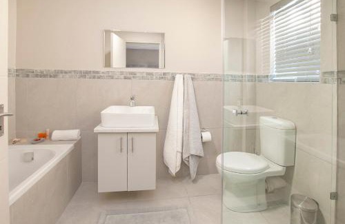 Reebok Appartement | The Guinea Fowl
