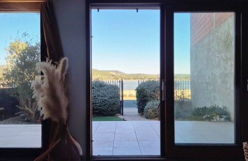 Gruissan Maison | The gull villa facing the pond