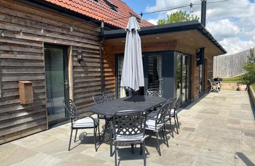Sherborne Maison | The Gully